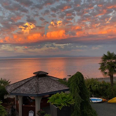 Qualicum Breeze Beach Resort Bowser 외부 사진