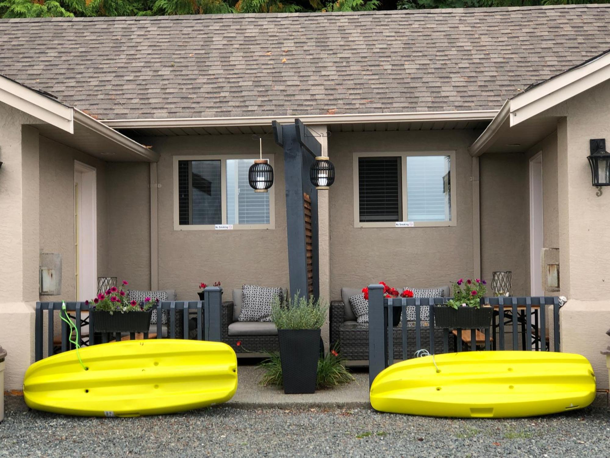 Qualicum Breeze Beach Resort Bowser 외부 사진